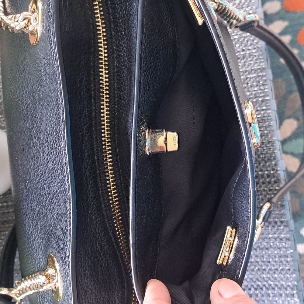 Coach Turnlock Chain 27 Black Leather Shoulder Bag 57107 Excellent Condition - Picture 8 of 12
